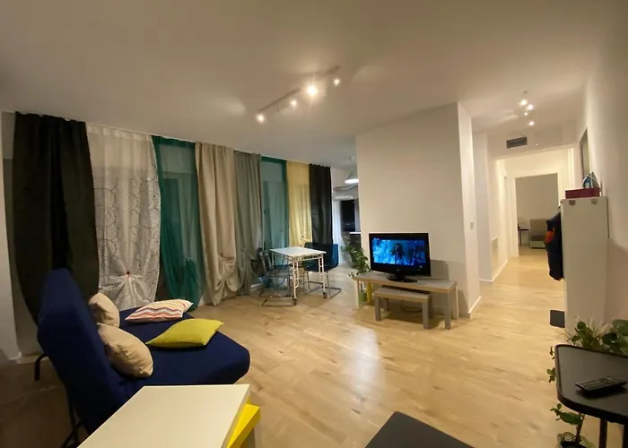 109-7 With Roof View Апартаменти *